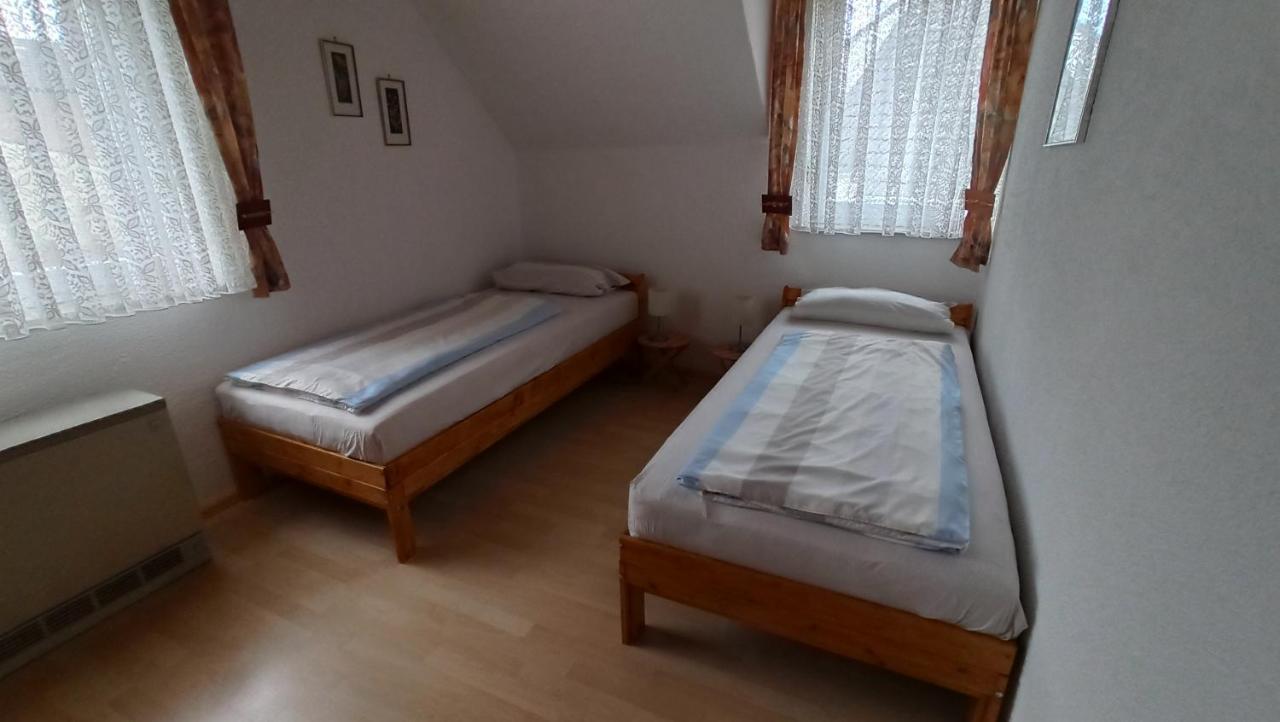 Ferienwohnung Am Deister Mit Grossem Balkon Springe Kültér fotó